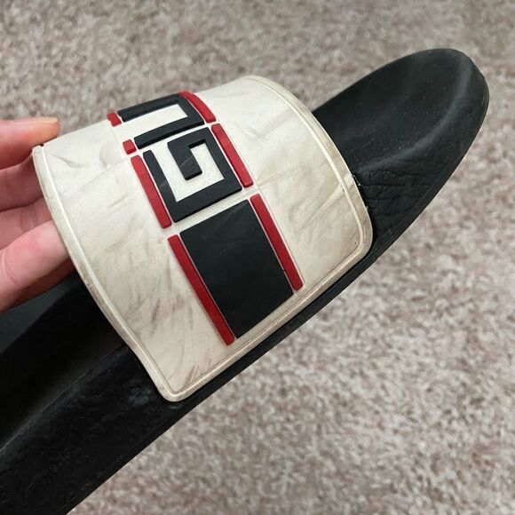 Men’s Gucci Nastro Sport Rubber Sandals - Picture 7 of 7